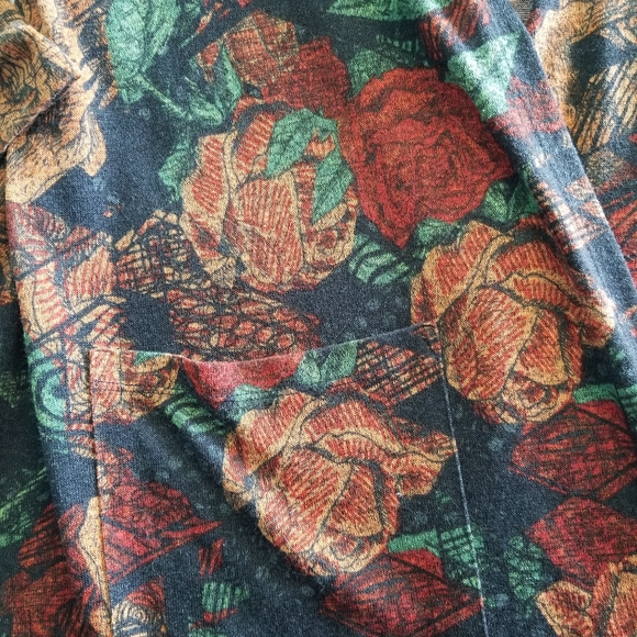 Lularoe Sarah Cardigan - Picture 2 of 4